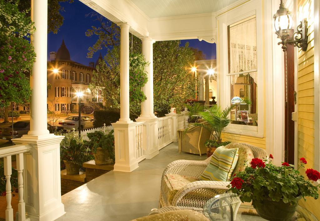 Azalea Inn And Villas Savannah Exterior foto