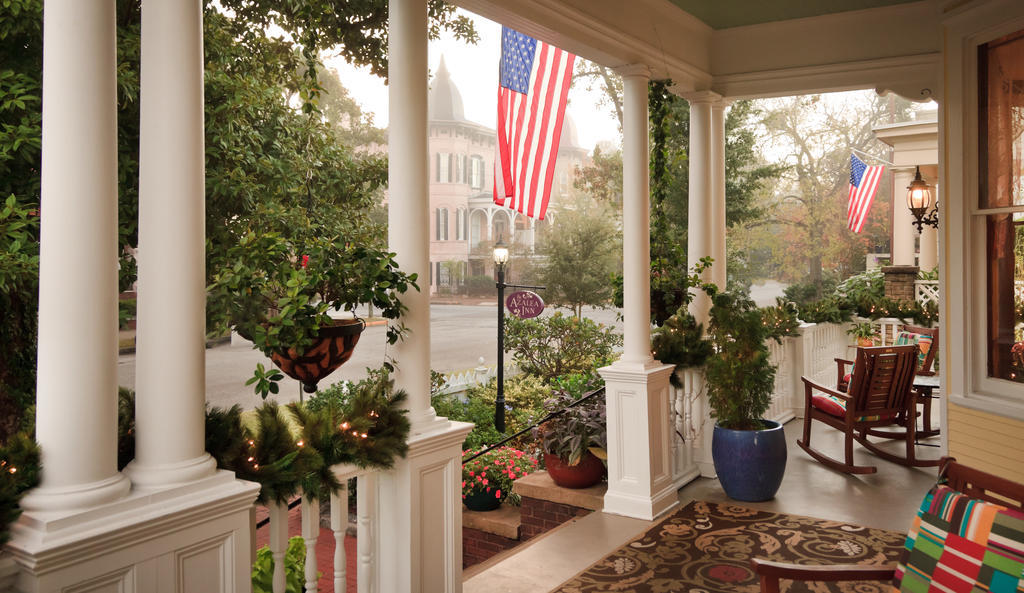 Azalea Inn And Villas Savannah Exterior foto